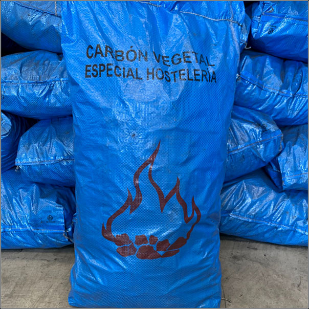 Carbones Otzarreta - Carbón marabú cubano y carbón de encina en Gipuzkoa